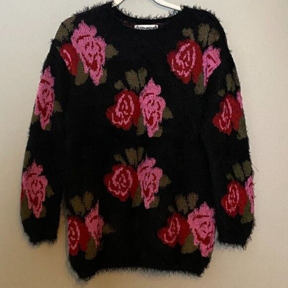Cotton‎ Emporium Floral Rose Sweater Size Medium - Picture 2 of 6